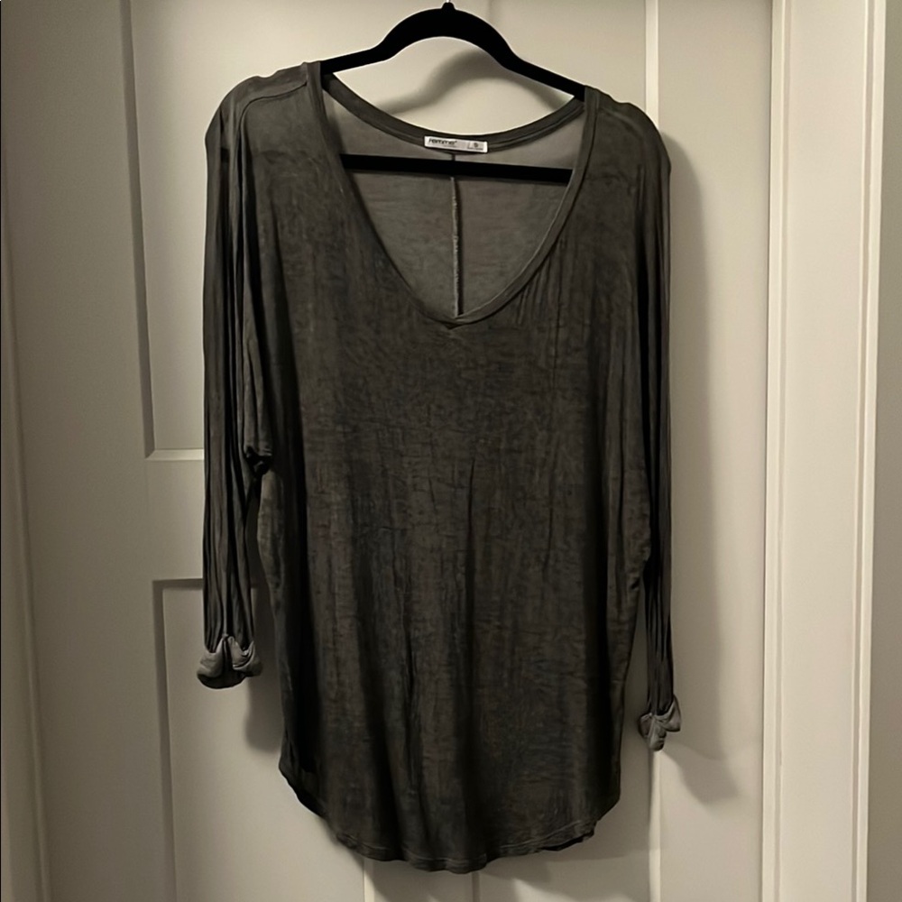 Femme Women's Gray V-Neck Top